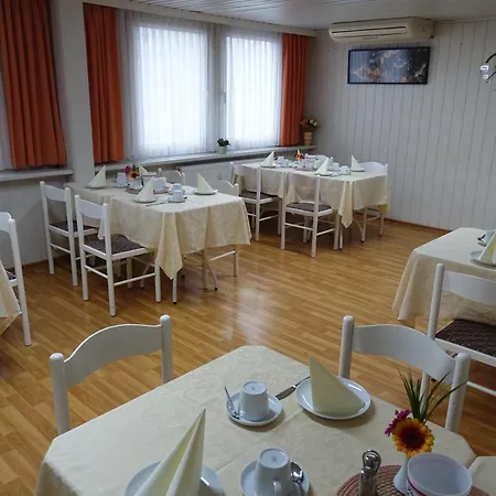 Stern Готель